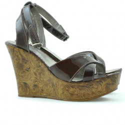 Sandales femme 5017 vernis bordeaux
