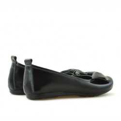 Chaussures enfants 141 vernis noir