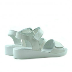 Sandales enfants 532 blanc nacré