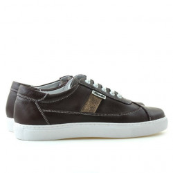 Baskets femme 657 bordeaux