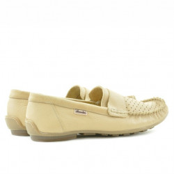 Mocassins homme 737p beige perforé