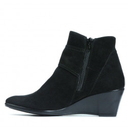Chaussures femme 242 noir velours