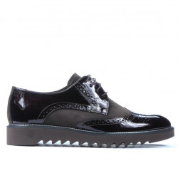 Chaussures décontractées hommes 831 laque café combiné