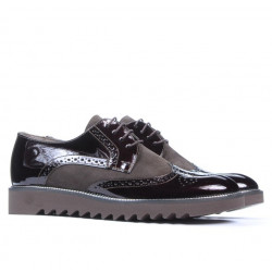 Chaussures décontractées hommes 831 laque café combiné