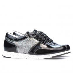 Baskets femme 682 vernis noir combiné