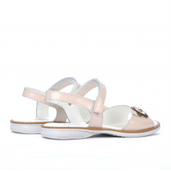 Sandales enfants 524 vernis nude