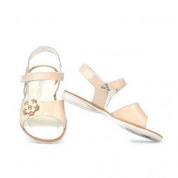 Sandales enfant petites 55c vernis nude
