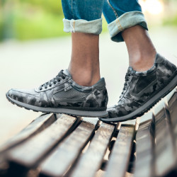 Chaussures de sport homme 833 gris camouflage