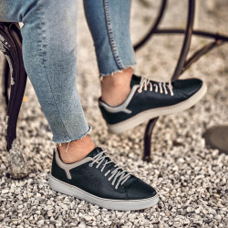 Baskets homme 913 indigo lifestyle