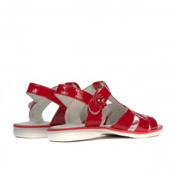 Sandales enfants petits 18c vernis rouge