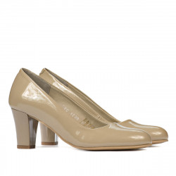 Chaussures élégantes femme 1209 vernis beige