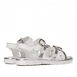 Sandales petits enfants 73c blanc combiné