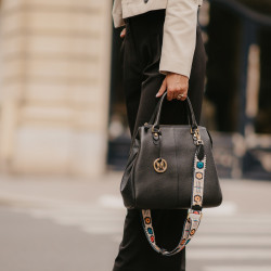 Sac à main femme 002g noir lifestyle