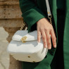 Sac à main femme à épaule 017g blanc lifestyle
