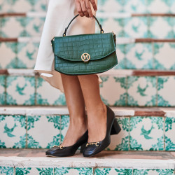 Sac à main femme 023g croco vert lifestyle