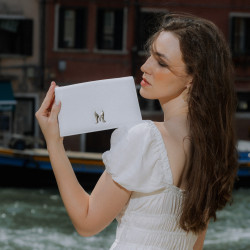 Sac à main femme bandoulière 029g 01 croco blanc lifestyle