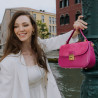 Sac à main femme 022g fuchsia combiné lifestyle
