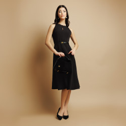 Sac à main femme 037g en daim noir lifestyle