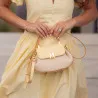 Sac à main femme 042g jaune beurre + raphia lifestyle