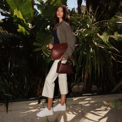 Sac à main pour femme 037-1g bordeaux lifestyle