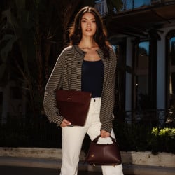 Sac à main pour femme 037-1g bordeaux lifestyle