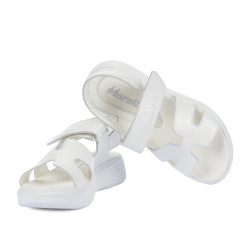 Sandales enfants 2500 vernis blanc