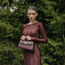 Sac à main pour femme 041g bordeaux lifestyle