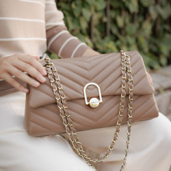 Sac à main femme épaule 052g cappuccino lifestyle